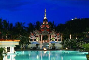 Mandalay Hill Resort beautiful pool