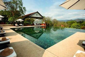 Belmond La Residence Phouvao pool