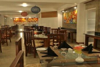 Amaara Sky Hotel Kandy Restaurant