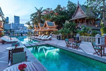 The Peninsula Bangkok In the room Pool