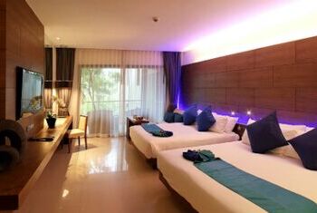 Avista Resort and Spa Phuket bedroom 2