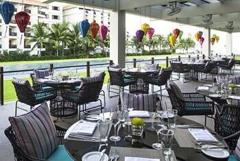 Pullman Danang Beach Resort Restaurant 2