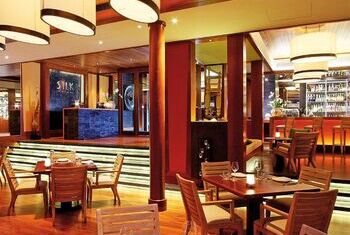 Andara Resorts & Villas Phuket dining 
