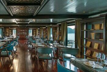 Paradise Luxury Cruise man hall 2
