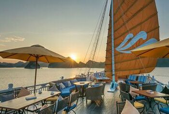 Paradise Luxury Cruise boat