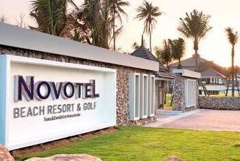Novotel Chumphon Resort and Golf hotel