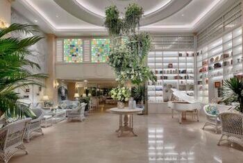 Au Lac Charner Hotel