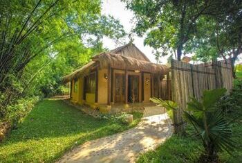 Mai Chau Hideaway Lake Resort