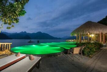 Mai Chau Hideaway Lake Resort