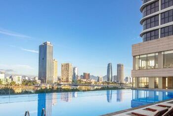 Meliá Vinpearl Danang Riverfront