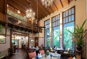 Ariyasom Villa