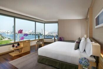 Avani+ Riverside