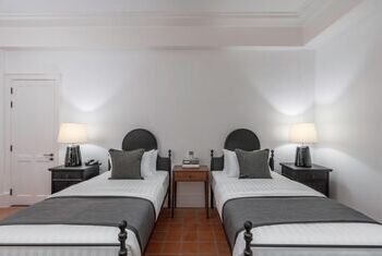 Bella Nara Hotel