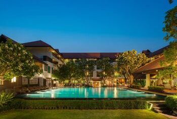 RatiLanna Riverside Spa Resort