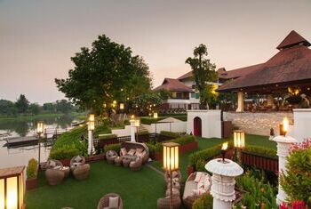 RatiLanna Riverside Spa Resort