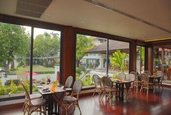 RatiLanna Riverside Spa Resort