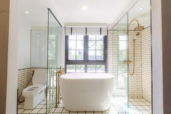 MORA Boutique Hotel