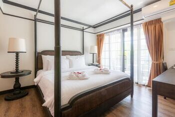 MORA Boutique Hotel
