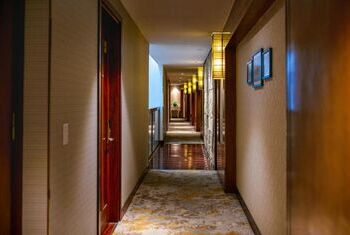 Oriental Suites Hotel & Spa