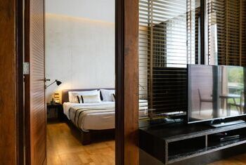 Atta Lakeside Resort Suite