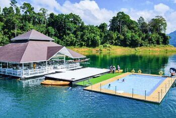 500Rai Floating Resort