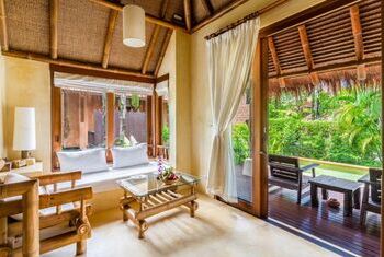 High Season Pool Villa & Spa
