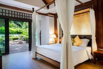 Nora Beach Resort & Spa