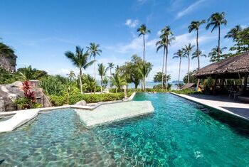 Treehouse Villas