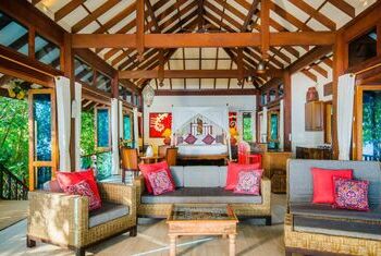 Koh Jum Beach Villas