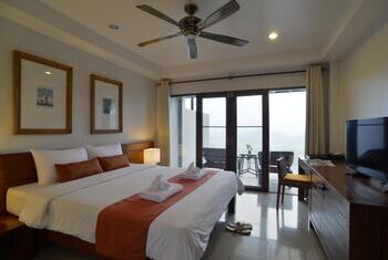 Yoma Hotel