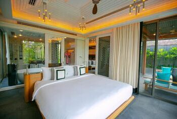 Baba Beach Club Natai 