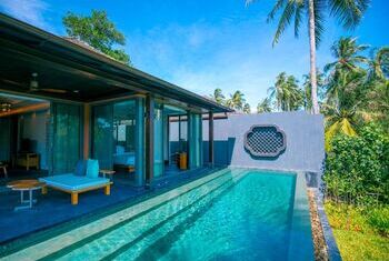Baba Beach Club Natai 