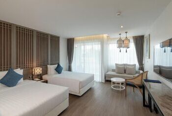 Bella Nara Phuket Naiyang Beach