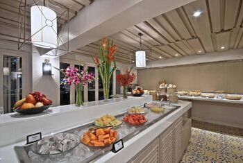Burasari Phuket Resort & Spa