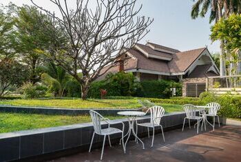 Le Charme Sukhothai Historical Park