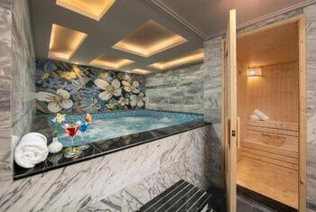 Anatole Hotel Hanoi