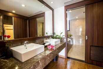 Authentic Hanoi Boutique Hotel