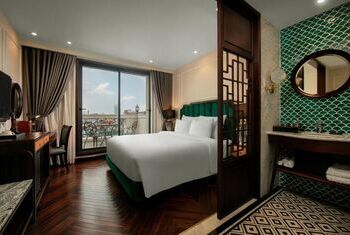 GM Premium Hotel