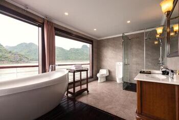 Aqua Of The Seas Cruise Halong