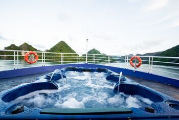 DRAGONBAY CRUISE