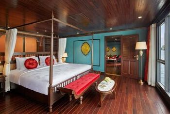 Indochine Premium Halong Bay