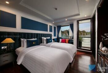 Le Theatre Cruises