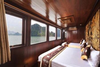 Renea Cruises Halong