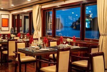 Swan Cruises Halong