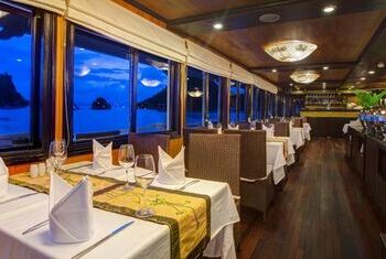 Syrena Cruises