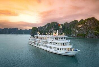 The Au Co Cruise