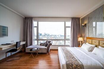 Acnos Grand Hotel