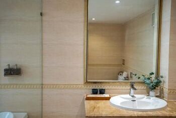 Alagon City Hotel & Spa