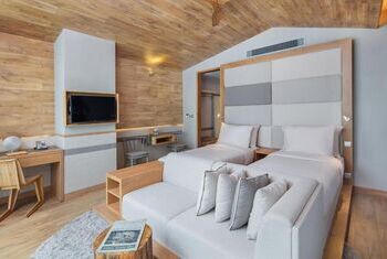 Fusion Suites Saigon