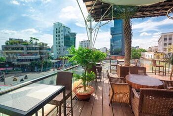 Lotus Saigon Hotel